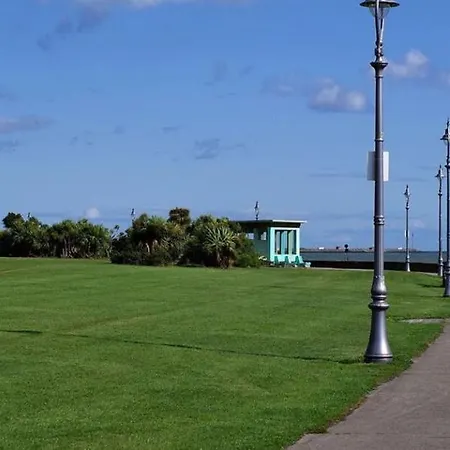 Lejlighed 1bd Readers Retreat In Clontarf 10mins To Sea Dublin